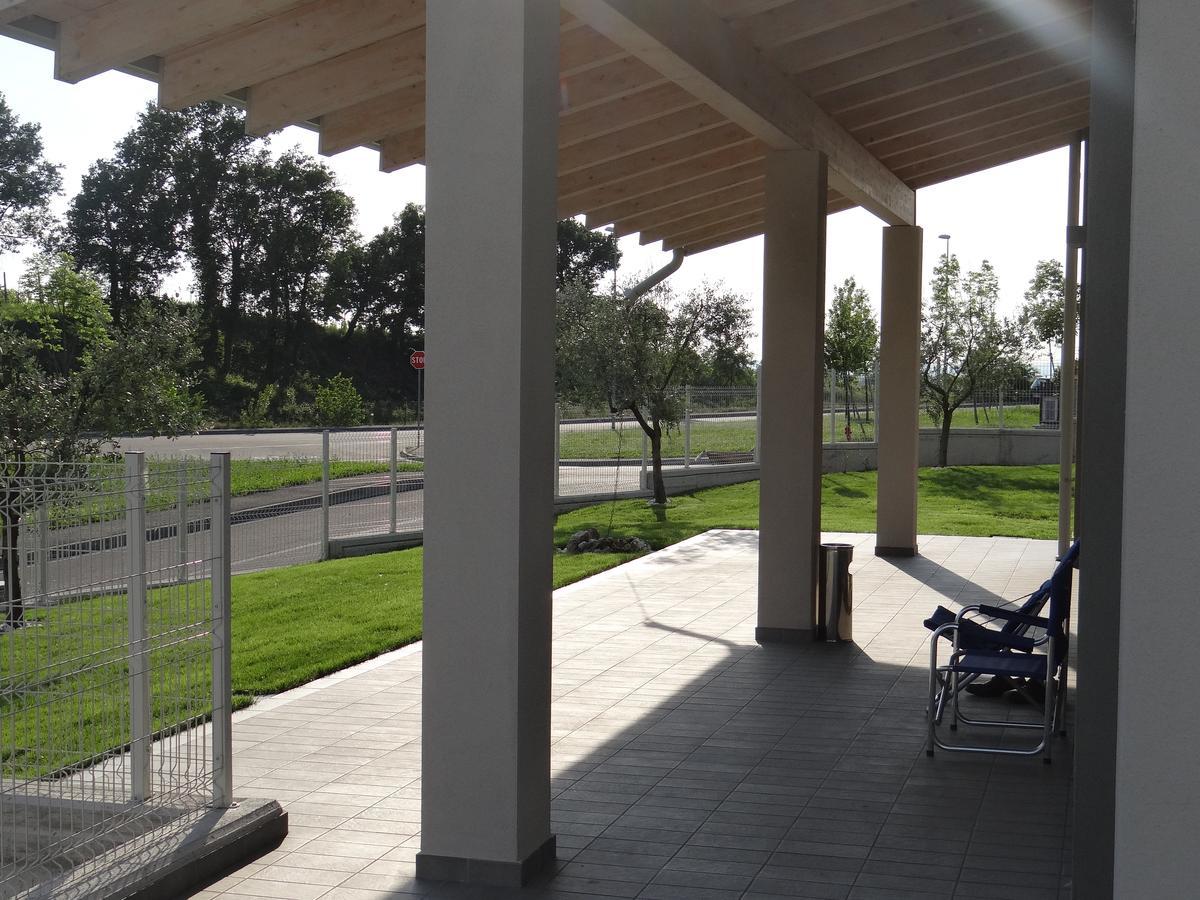 Nuovo Laghetto Del Frassino Hotel Peschiera del Garda Kültér fotó