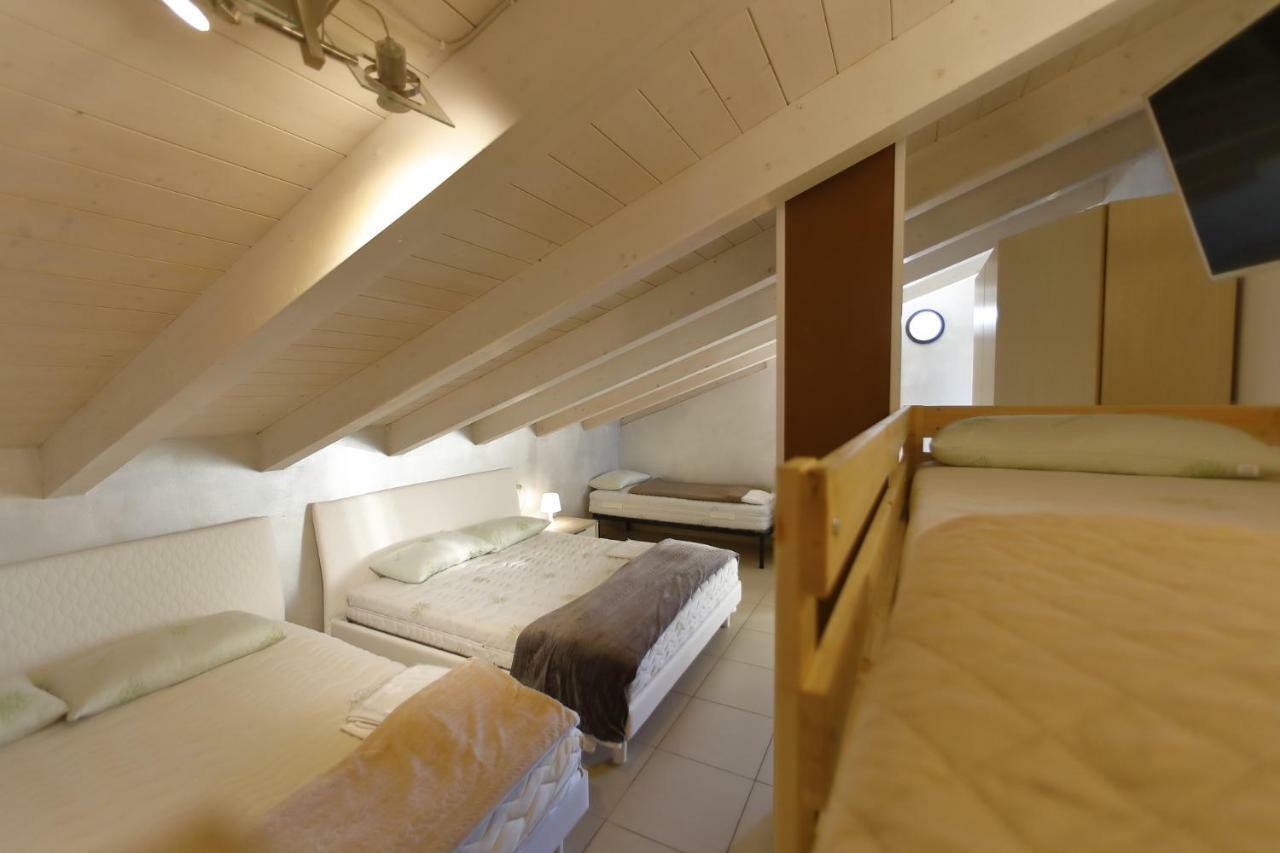 Nuovo Laghetto Del Frassino Hotel Peschiera del Garda Kültér fotó