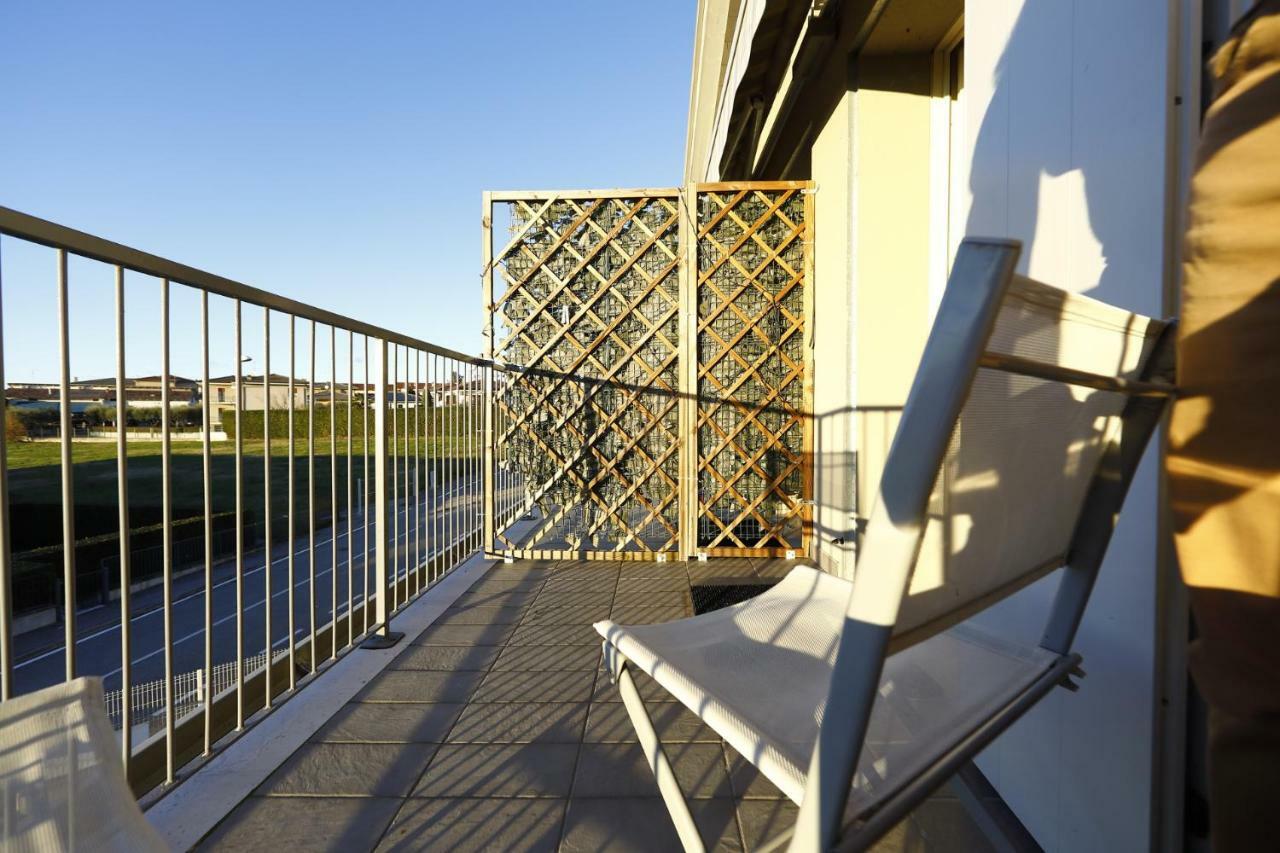 Nuovo Laghetto Del Frassino Hotel Peschiera del Garda Kültér fotó