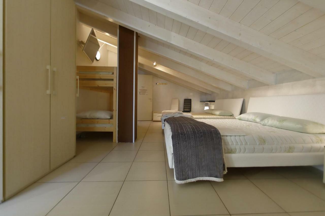 Nuovo Laghetto Del Frassino Hotel Peschiera del Garda Kültér fotó