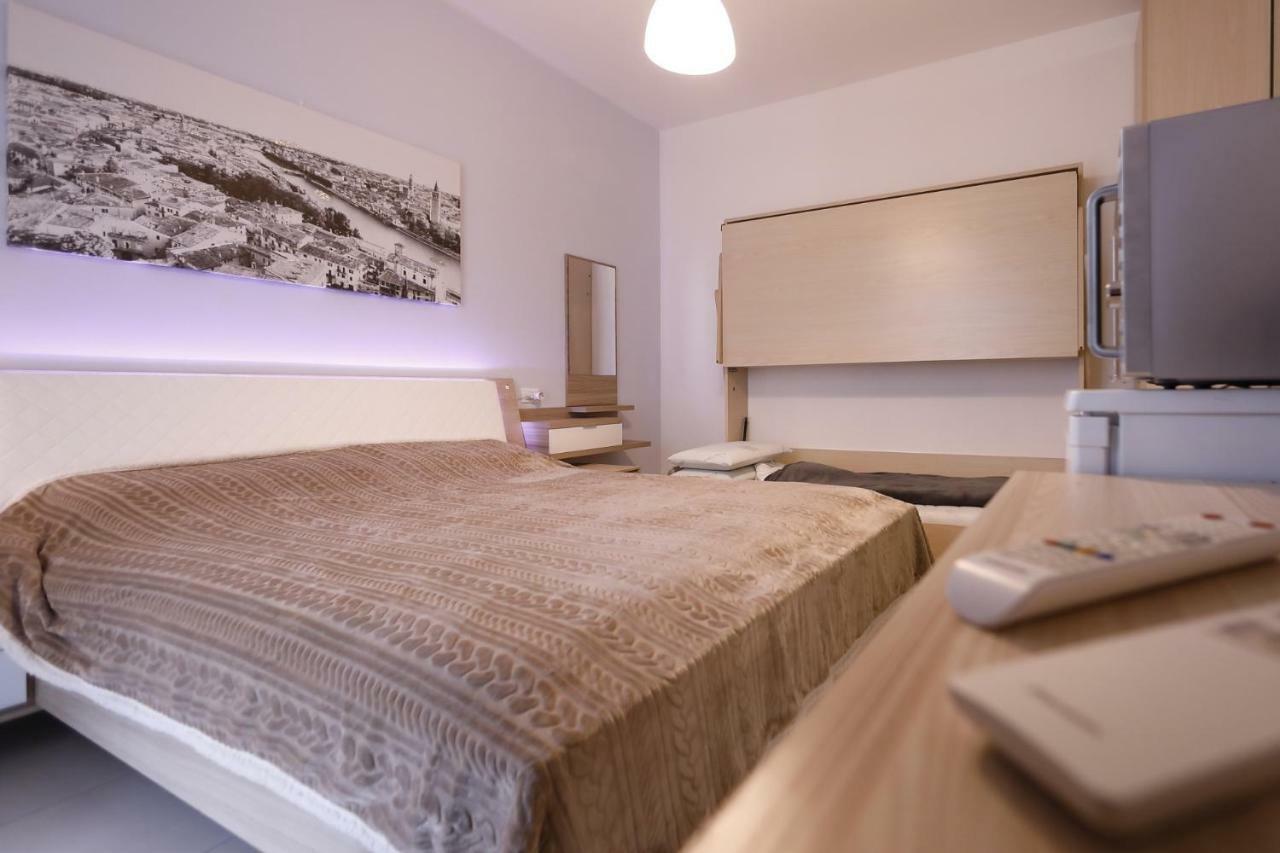 Nuovo Laghetto Del Frassino Hotel Peschiera del Garda Kültér fotó