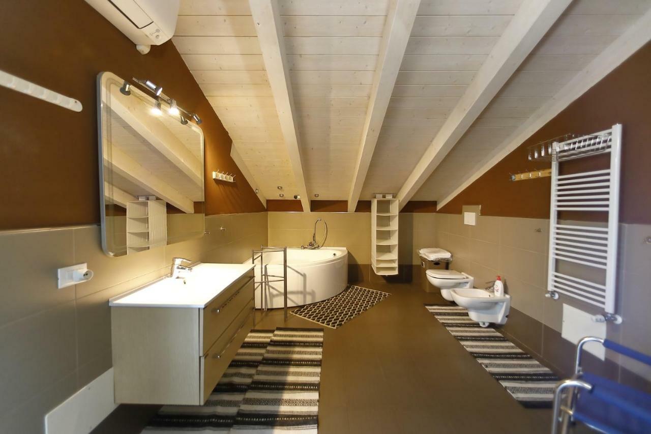 Nuovo Laghetto Del Frassino Hotel Peschiera del Garda Kültér fotó